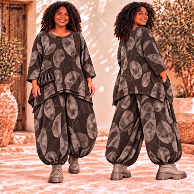 Bruin Stijlvolle Corduroy Curvy tuniek met Botanische Print